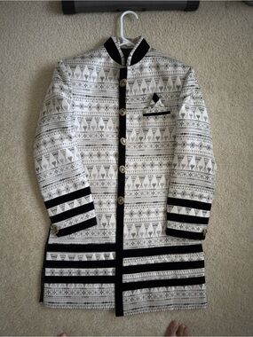 NWOT WEDDING HEAVYWEIGHT INDIAN MENS OUTFIT KURTA SHERWANI SIZE SMALL & 36 CHEST